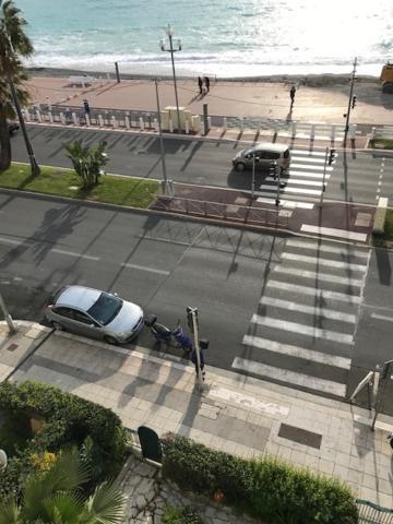 91 Promenade Des Anglais Le Stellamar Nizza Esterno foto